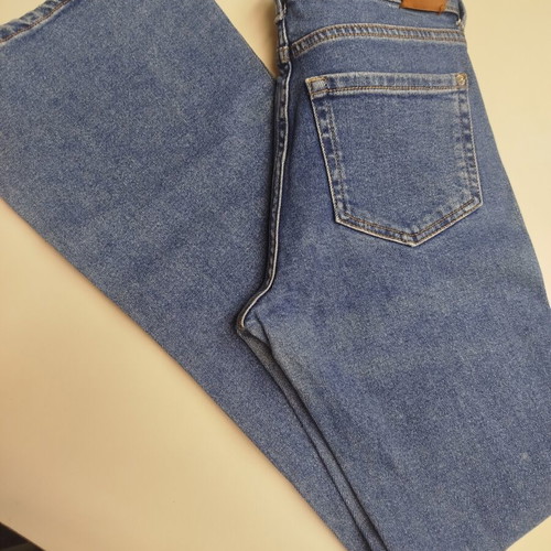 Mango flare jeans like new, size S 36 8, blue