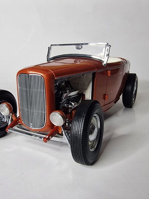 Metal model GMP Ford ’32 Vintage Deuce Serie #8 Brizio Munz Roadster 1:18 new