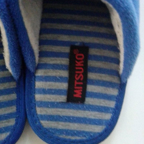 Mitsouko slippers for boys size 33 used, blue