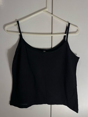 Black top new, size M