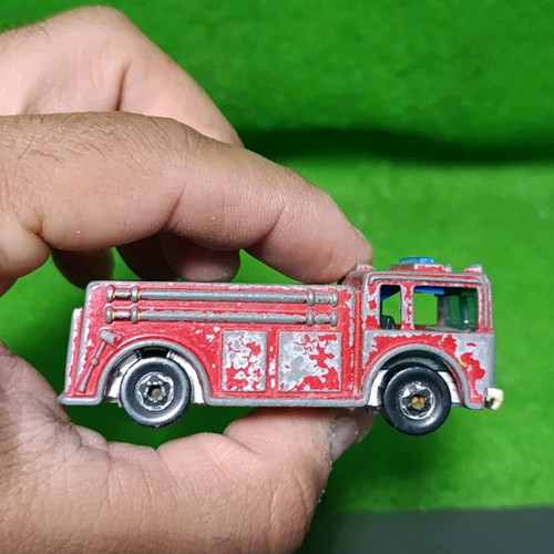 Vintage Hot Wheels 1976 Fire Eater Red Fire Truck used