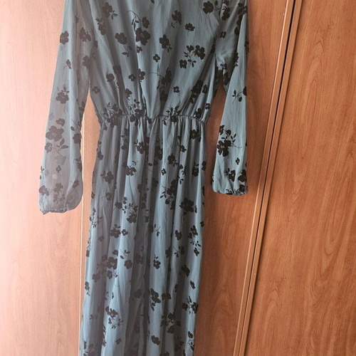 Winter wrap dress cypress with velvet black details like new M-L