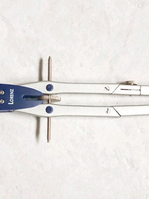 Lorenz Screw Compass like new
