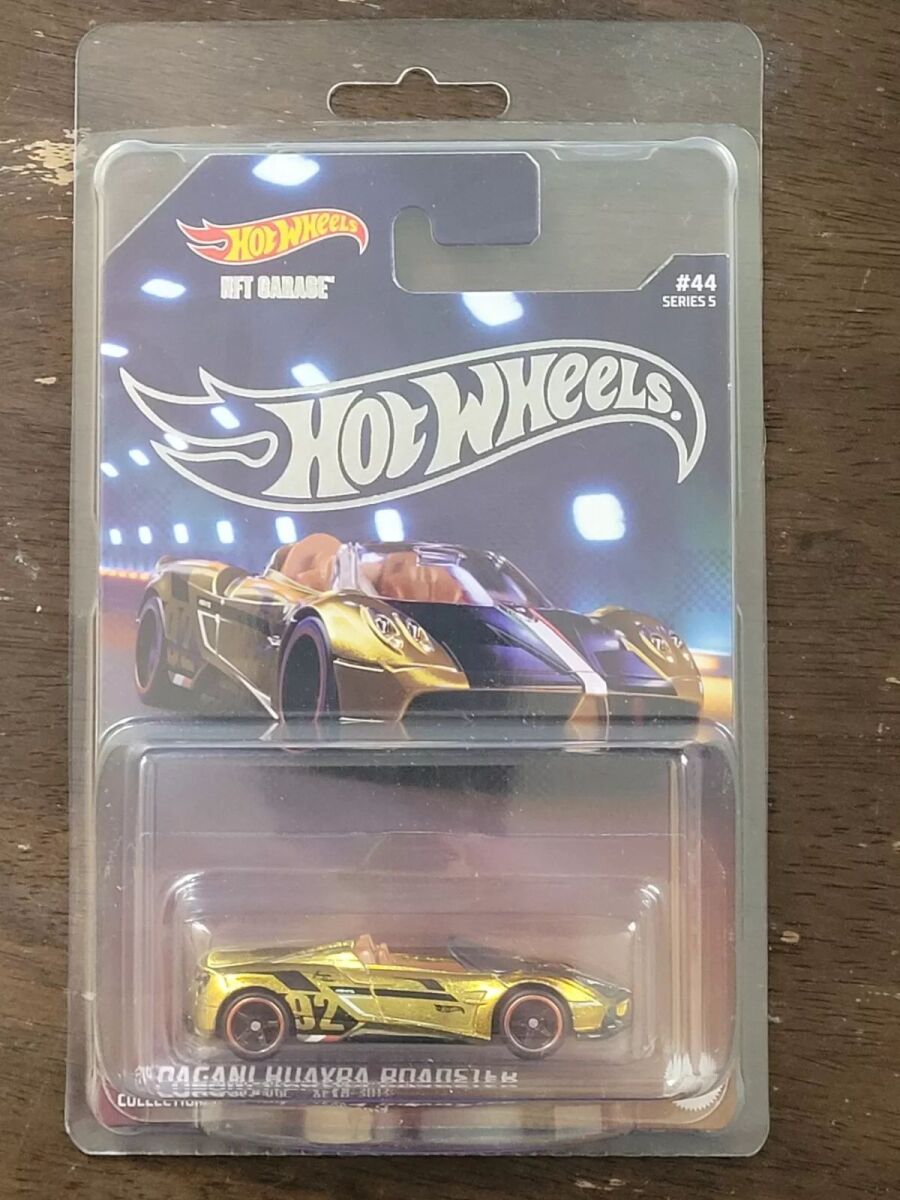 Hot Wheels NFT Garage 17 Pagani Huayra… - € 82,00 - Vendora.cy