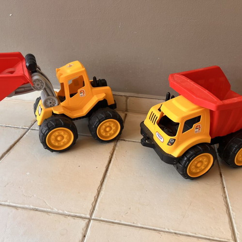 Set of large children's construction trucks like new