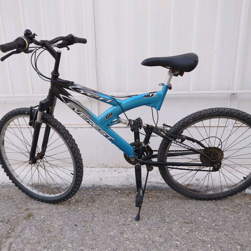 Everest Yeti 26" mountain bike used, blue, 18 speeds, rear suspension