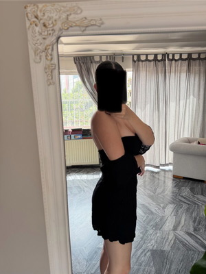H&M playsuit black used, off-shoulder with puffy sleeves, small size