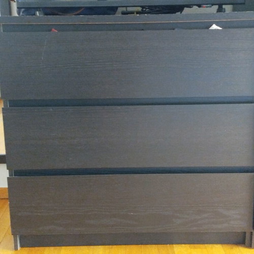 IKEA Malm chest of drawers like new with three large drawers