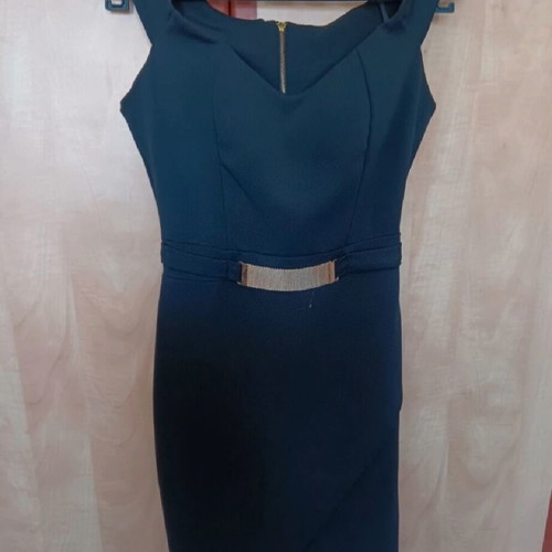 Black fitted dress like new with gold details, size S