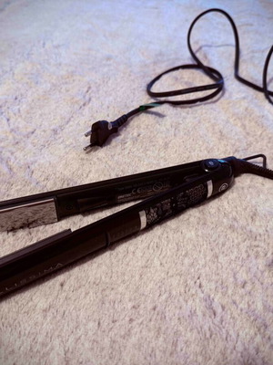 Imetec Bellissima B1 700 i5901 hair straightener like new