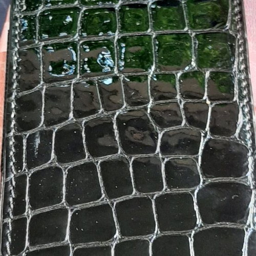 Phone case with Swarovski crystals like new