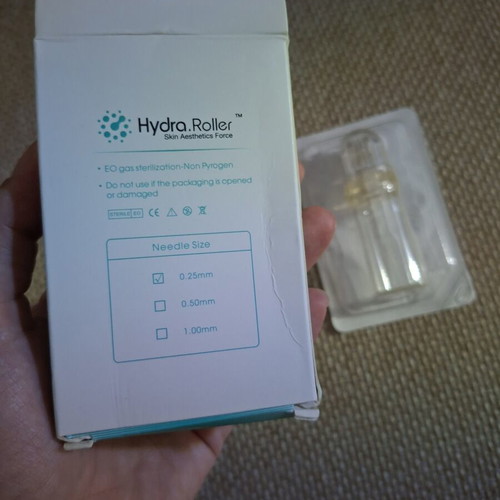 Hydra Roller 64 Microneedling Applicator 0.25mm, sealed