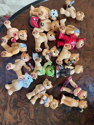 Bad Taste Bears used collection of 55 bears
