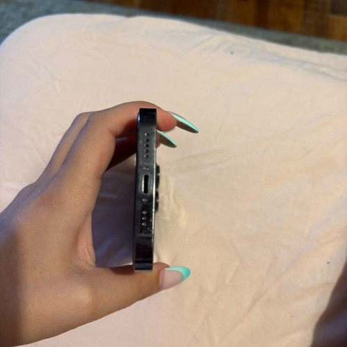 iPhone 14 Pro purple used, 128GB, battery 75% health