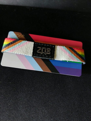 Zox authentic collectible bracelet used, size S, multicolor