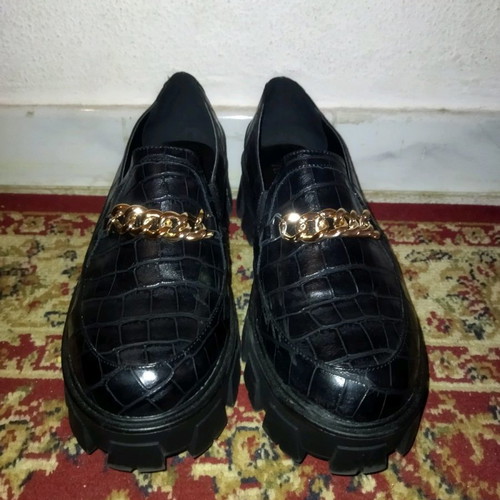 Chunky loafers new No41-42, black