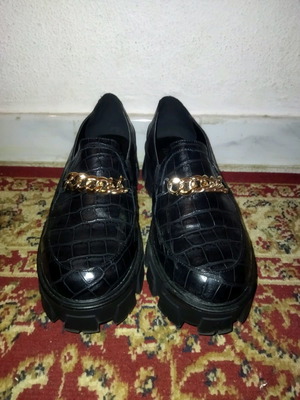 Chunky loafers new No41-42, black