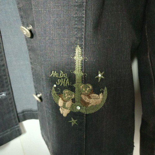 Women's elastic black denim set with embroidery like new
