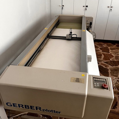 Gerber AccuPlot 300 plotter table used with ink bottles and accessories