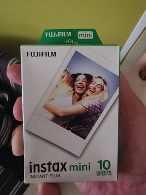 Fujifilm Instax Mini instant film, 20 sheets