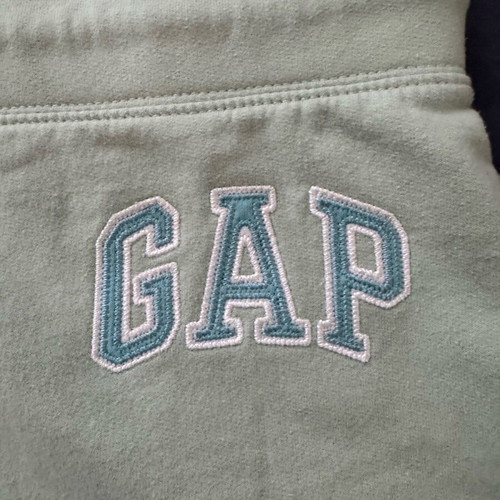Gap women's shorts used, size Medium, green