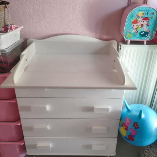 White dresser with shelf convertible to baby changing table