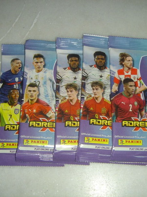 Panini Adrenalyn XL Qatar 2022 card packs new, 20 pieces