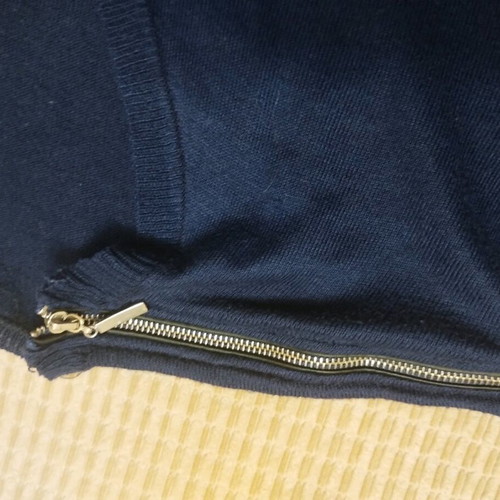 Women's blouse used, blue with shoulder zipper, size S-L