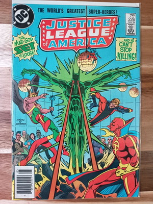 Justice League of America #226 used comic DC Comics 1984