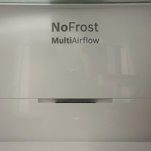 Bosch Refrigerator Freezer combo like new with No Frost and eco mode
