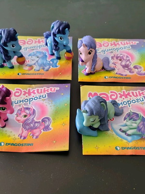 Magiki Unicorns DeAgostini collection like new with 5 unicorns and books