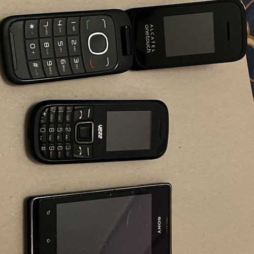 Old mobile phones used, pack of 3 devices
