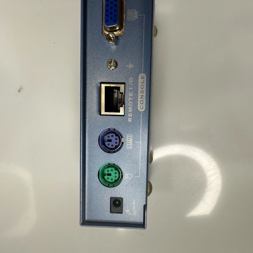ATEN CE252L/R KVM Extender used, 1600x1200 resolution, PS2 mouse and keyboard, 300 m