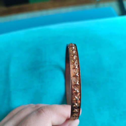 B2 bracelets like new, one with engraved stars