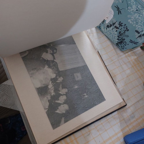 Album of rare collectible photos used, pack