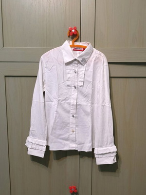 Raxevsky white blouse with ruffles like new, age 12