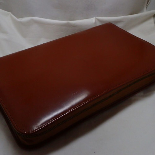 Vintage Men's Shaving and Grooming Set with Gillette Tech S4 Razor in Leather Case