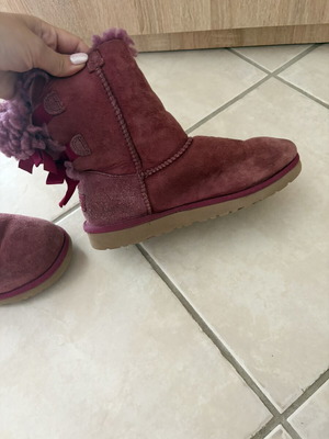 Ugg boots authentic, used, size 34