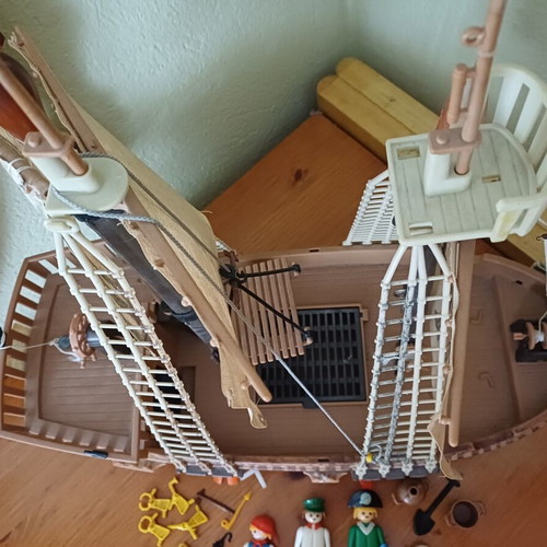 Playmobil 3550 Vintage Pirate Ship like new