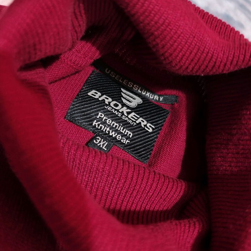 Broker's men's red turtleneck sweater new XL