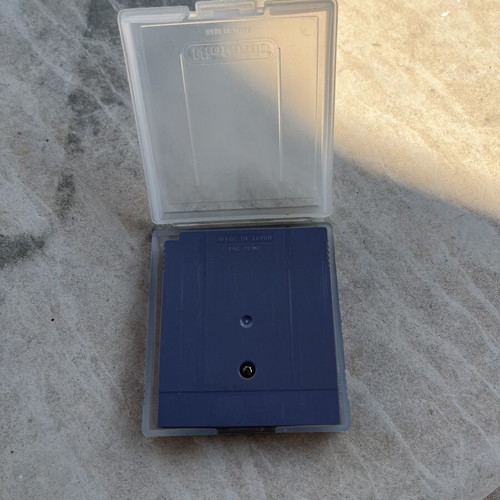 Gameboy Metroid 2 cartridge like new with original plastic case