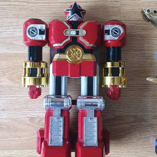 Power Rangers Zeo Megazords used with wear