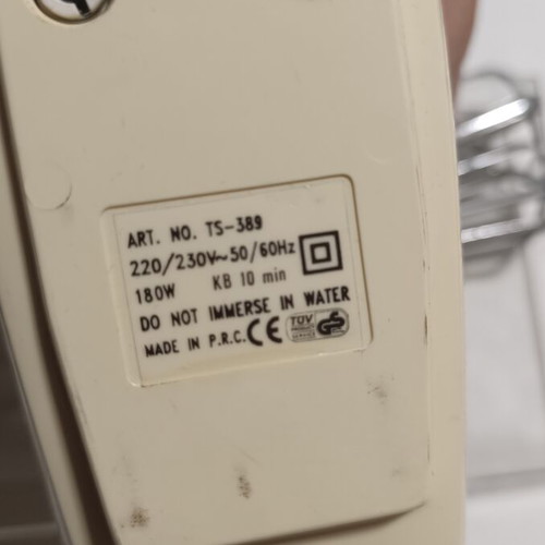 Hand mixer used