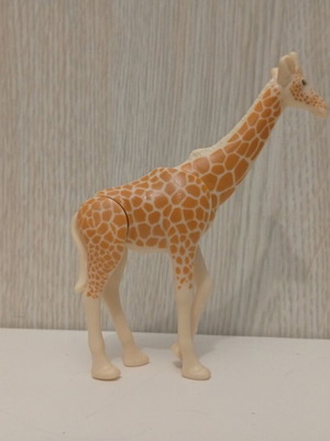 Maxi Kinder Surprise Joy giraffe figure used, Funny Natoons Nature