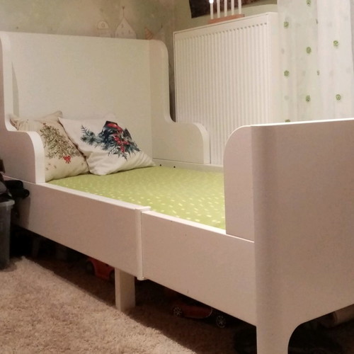Ikea busunge extendable bed with vyssa extendable mattress