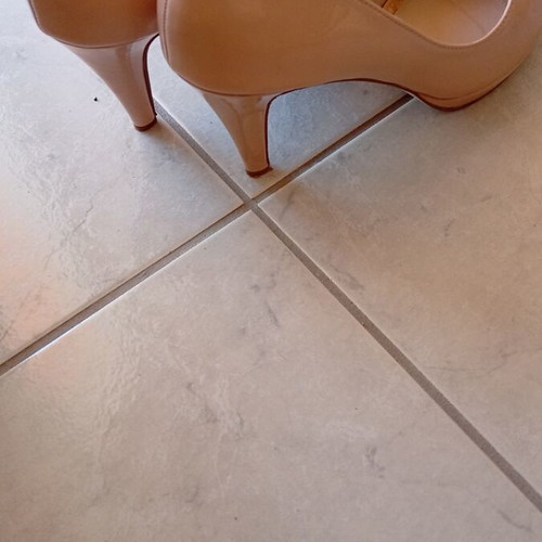 Tiptoe high heel shoes size 41 by Voi Noi, used