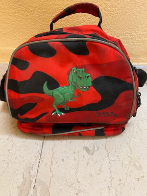 Polo lunch bag used for kids with strap and two compartments