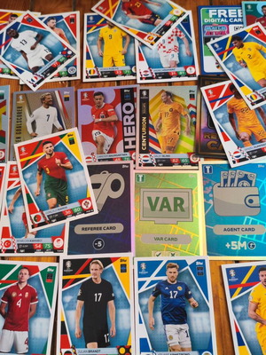 Football cards like new, pack of 35 pieces