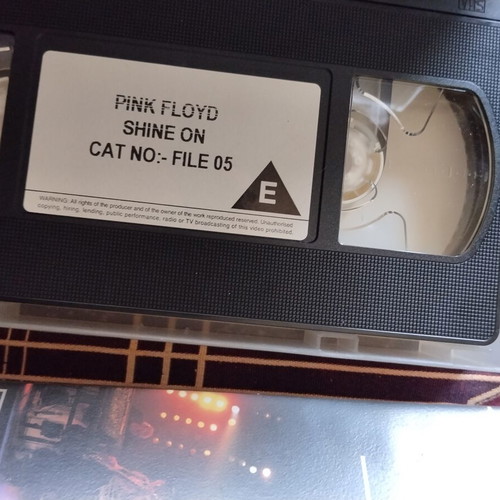 VHS tapes used, pack of 6 classic rock concerts and documentaries