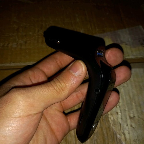 Earldom Et C7 FM Transmitter like new with Bluetooth mp3